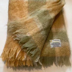 St.Albans Pure Mohair Throw